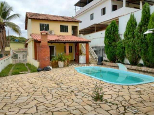 Casa com 2 dormitórios à venda, 112 m² por R$ 375.000,00 - São Genaro - Barra Mansa/RJ