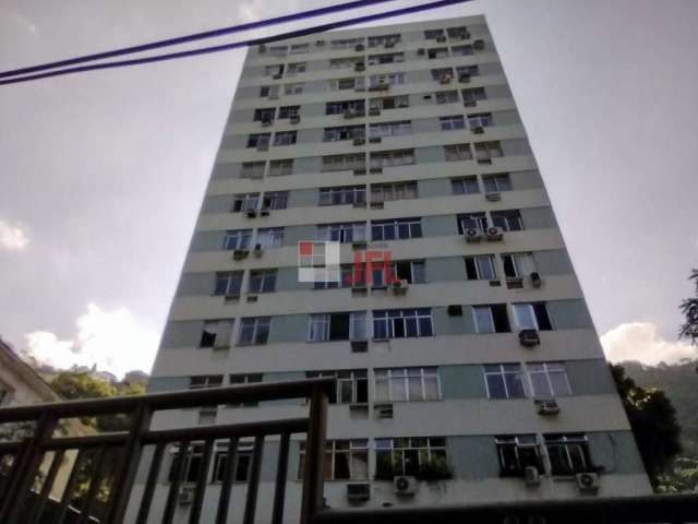 apartamento de 2 quartos com suíte e dependência completa - Rua Pereira da Silva - Laranjeiras