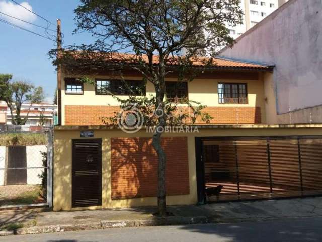 Sobrado para Venda em São Bernardo do Campo, Nova Petrópolis, 3 dormitórios, 3 suítes, 5 banheiros, 4 vagas