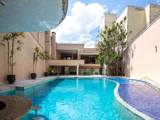 Casa com 4 quartos à venda na Rua  Boratto, 001, Vila Santana, Mogi das Cruzes, 580 m2 por R$ 1.580.000