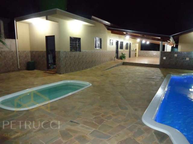 Chácara / sítio com 2 quartos à venda na Francisco Cabrino, 234, Parque das Palmeiras, Artur Nogueira, 180 m2 por R$ 520.000