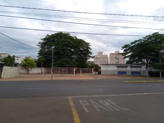 Comercial Galpão em Araraquara