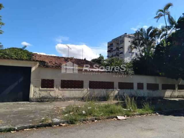 Casa com 3 quartos à venda na Rua Capitão Menezes, Praça Seca, Rio de Janeiro, 1462 m2 por R$ 950.000