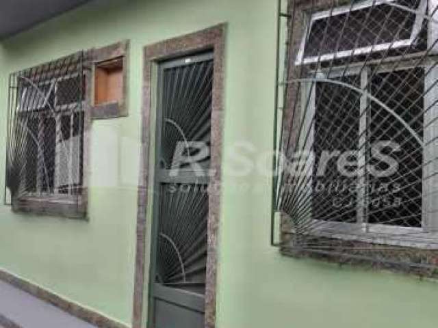 Casa em condomínio fechado com 1 quarto à venda na Rua Sapopemba, Bento Ribeiro, Rio de Janeiro, 45 m2 por R$ 190.000