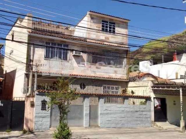 Casa com 3 quartos à venda na Avenida Pirpirituba, Realengo, Rio de Janeiro, 273 m2 por R$ 550.000