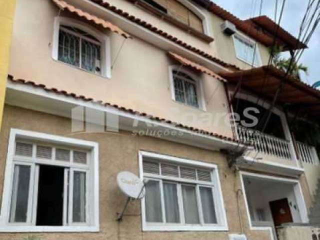 Casa com 2 quartos à venda na Rua Luís Beltrão, Vila Valqueire, Rio de Janeiro, 100 m2 por R$ 180.000