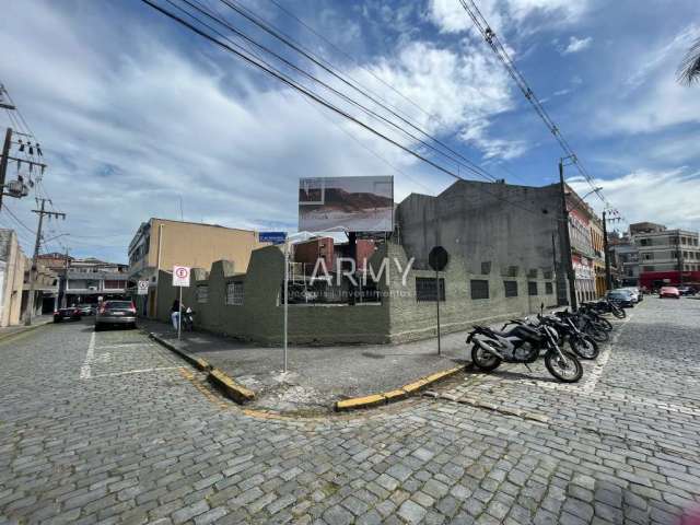 Terreno comercial à venda na Rua Quinze de Novembro, Centro Histórico, Paranaguá por R$ 1.500.000