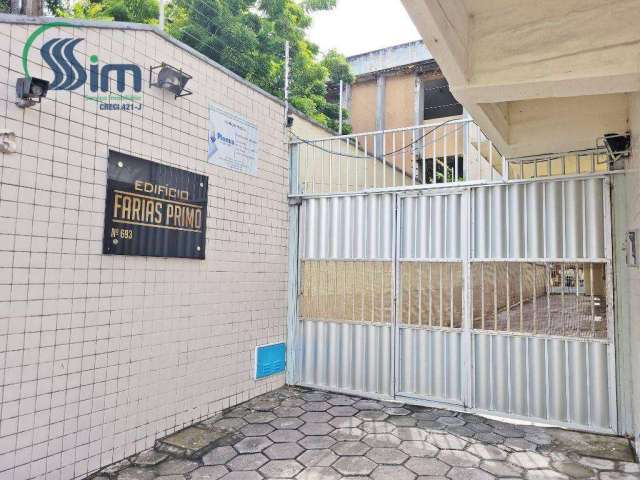 Apartamento com 2 dormitórios à venda, 86 m² por R$ 175.000,00 - Centro - Fortaleza/CE