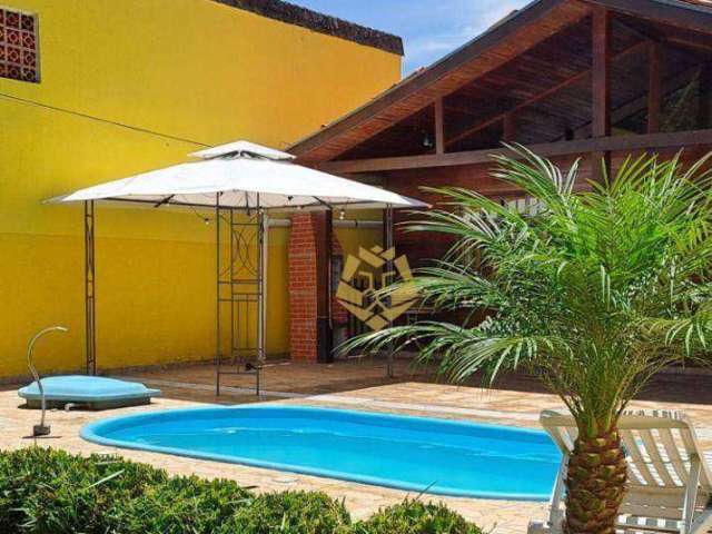 Casa com 3 dormitórios para alugar, 180 m² por R$ 5.430/mês - Lindóia - Curitiba/PR (Disponivel a partir do dia 15/06/2024)