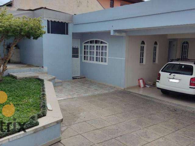 Casa com 7 dormitórios para alugar, 250 m² por R$ 7.000,00/mês - Boa Vista - Curitiba/PR