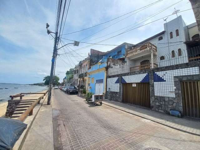 Casa de 3 Pavimentos à Venda na Beira Mar Ribeira ( Cidade Baixa )
