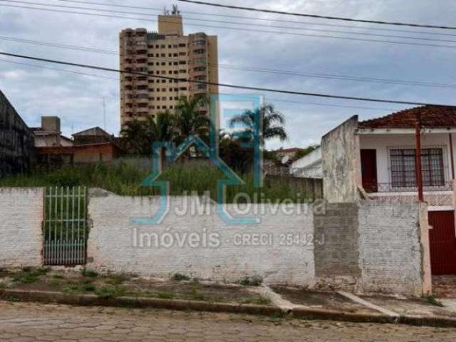Terreno à venda na Vila Rosa, Itapetininga  por R$ 135.000