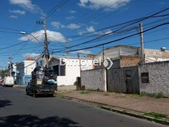 Terreno à venda na Rua Dona Margarida, 91, Navegantes, Porto Alegre por R$ 950.000