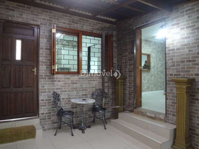 Casa com 4 quartos à venda na Avenida Pinheiro Borda, 457, Cristal, Porto Alegre por R$ 780.000