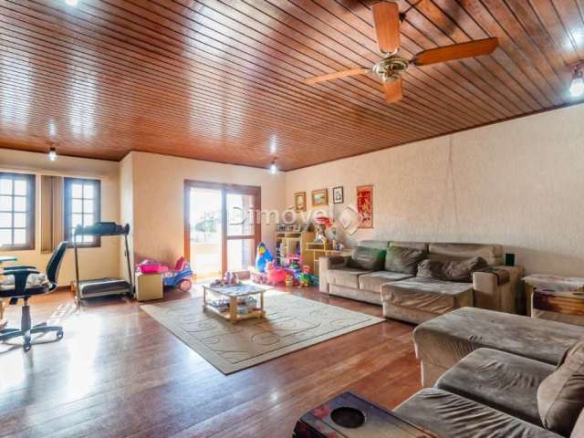 Casa com 4 quartos à venda na Rua Adroaldo Novo Correa, 126, Cavalhada, Porto Alegre por R$ 750.000
