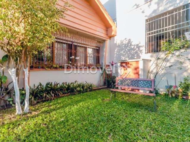 Casa com 3 quartos à venda na Rua Miguel Couto, 610, Menino Deus, Porto Alegre por R$ 998.000
