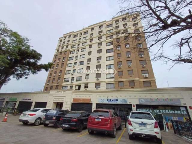 Apartamento com 3 quartos para alugar na Avenida Saturnino de Brito, 120, Vila Jardim, Porto Alegre por R$ 2.500