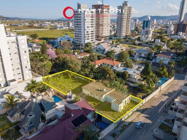 Excelente terreno à venda na Vila Moema - Venha investir!