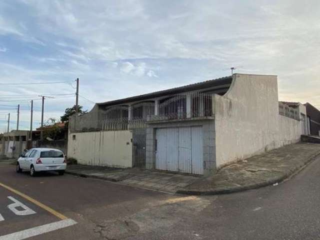 Casa com 3 dormitórios à venda, 219,05 m² por R$650.000,00, localizada no bairro Santo Antônio, São