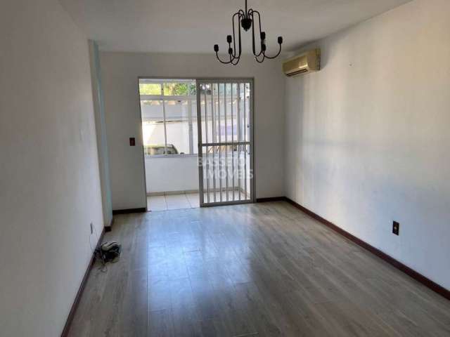 Apartamento com 2 quartos à venda na Avenida Governador Ivo Silveira, 2716, Capoeiras, Florianópolis, 65 m2 por R$ 310.000
