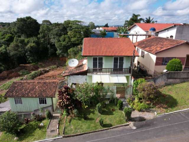 Casa com 3 quartos à venda na Rua Otto Busmayer, 910, Vila Elizabeth, Campo Largo por R$ 550.000
