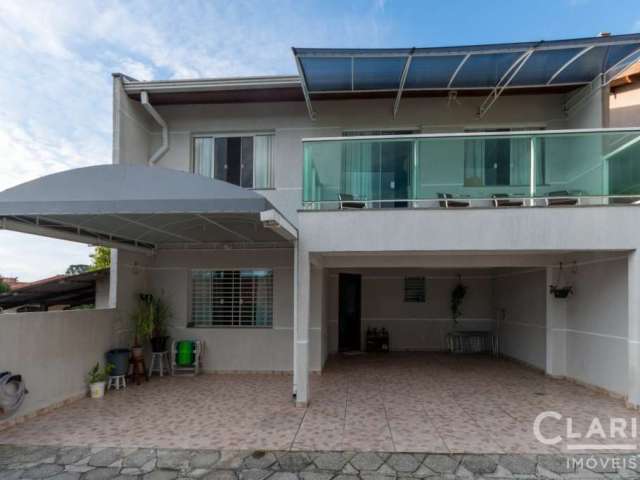 Casa com 4 quartos à venda na Rua Gonçalves Dias, 2248, Centro, Campo Largo por R$ 650.000