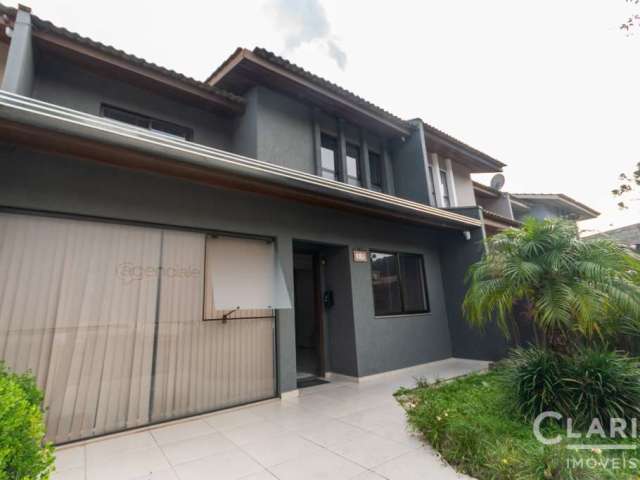 Casa com 3 quartos à venda na Rua Dezenove de Novembro, 38, Jardim Alvorada, Campo Largo por R$ 939.000