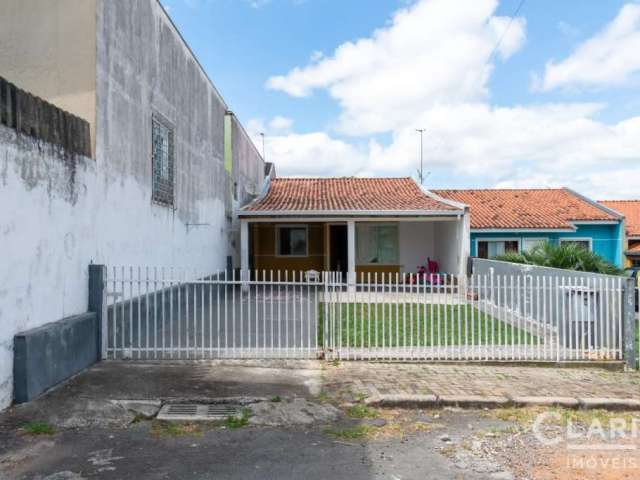 Casa com 3 quartos à venda na Rua Poeta Orlando Ferreira, 80, Loteamento Bieda, Campo Largo por R$ 235.000