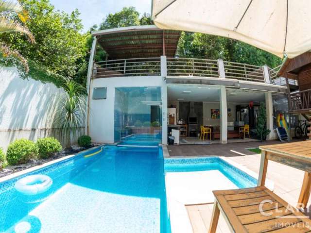 Casa em condomínio fechado com 3 quartos à venda na Rua Francisco Derosso, 3195, Xaxim, Curitiba por R$ 3.000.000
