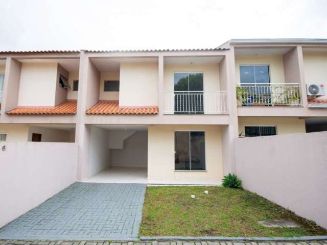 Casa em condomínio fechado com 3 quartos à venda na Rua Santa Mariana, 267, Vila Delurdes, Campo Largo por R$ 398.000