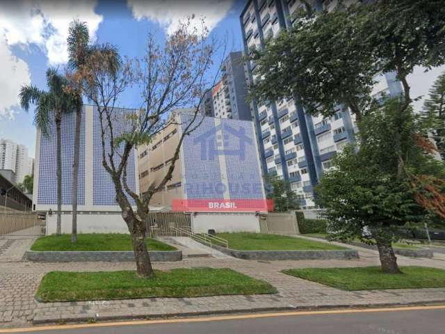 Lindo apartamento com 3 dormitórios sendo 1 suíte à venda no Cristo Rei, Curitiba por R$610 mil