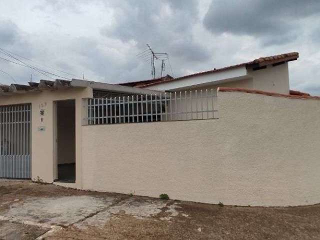 Casa com 3 dormitórios para alugar, 118 m² por R$ 2.510,00/mês - Vila Roma - Itu/SP