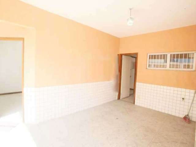 Casa em condomínio fechado com 3 quartos para alugar na Rua Ponte Nova, Tanque, Rio de Janeiro, 153 m2 por R$ 4.000