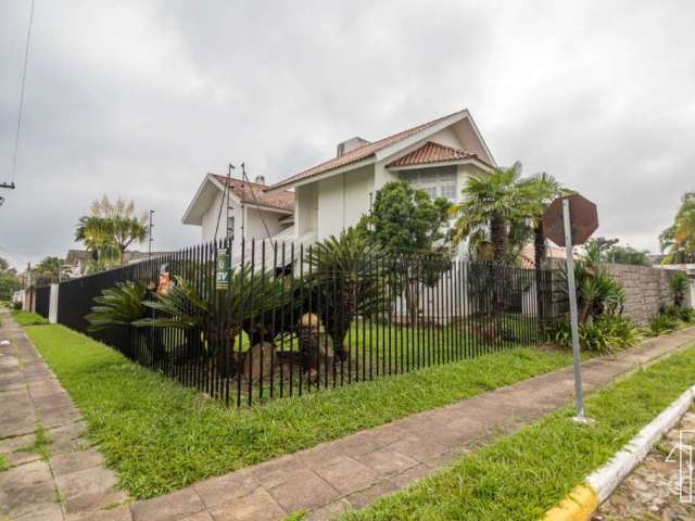 Casa com 4 quartos à venda na Rua Padre João Flach, 347, São José, São Leopoldo por R$ 2.490.000