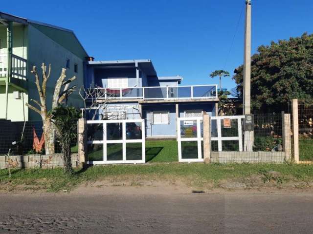 Casa com 3 quartos à venda na Interpraias Norte, 4244, Centro, Arroio do Sal por R$ 380.000