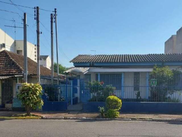 Terreno à venda na Rua Santo Antônio, 693, Centro, São Leopoldo por R$ 700.000