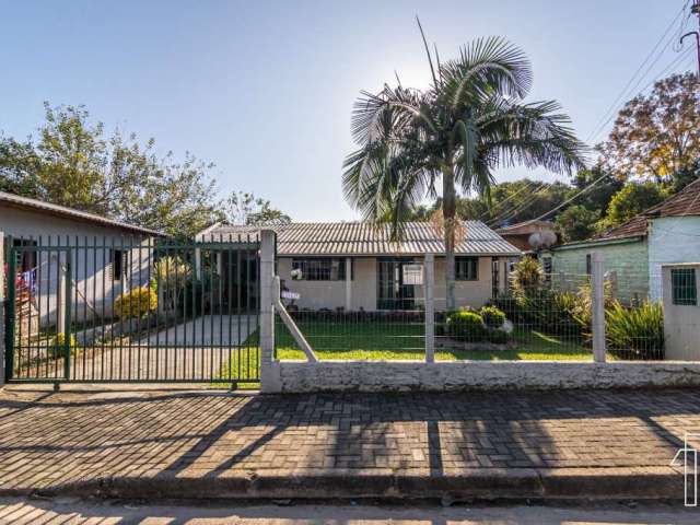Casa com 3 quartos à venda na São Carlos, 47, Zona Rural, Portão por R$ 375.000