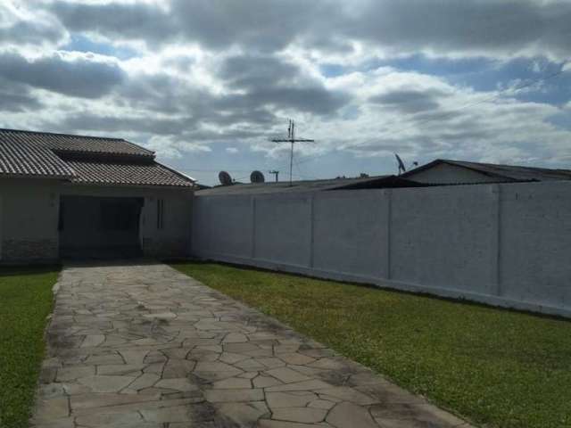 Casa com 2 quartos à venda na Rua Auri da Silveira Camboim, 58, Lomba da Palmeira, Sapucaia do Sul por R$ 292.000