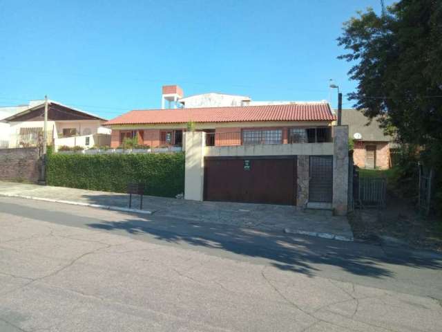 Casa com 4 quartos à venda na Rua Vila Lobos, 245, Parque Tamandaré, Esteio por R$ 650.000