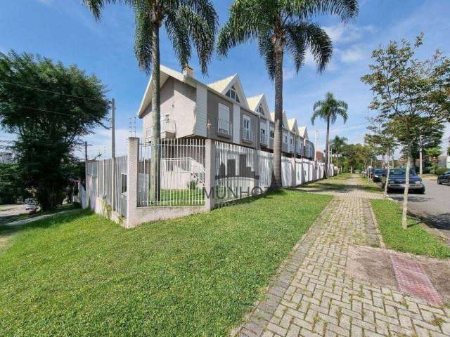 Sobrado com 3 dormitórios à venda, 157 m² por R$ 890.000,00 - Bom Retiro - Curitiba/PR