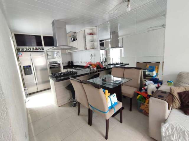 Casa em condomínio fechado com 2 quartos à venda na Rua Alagoas, Estados, Fazenda Rio Grande, 43 m2 por R$ 220.000
