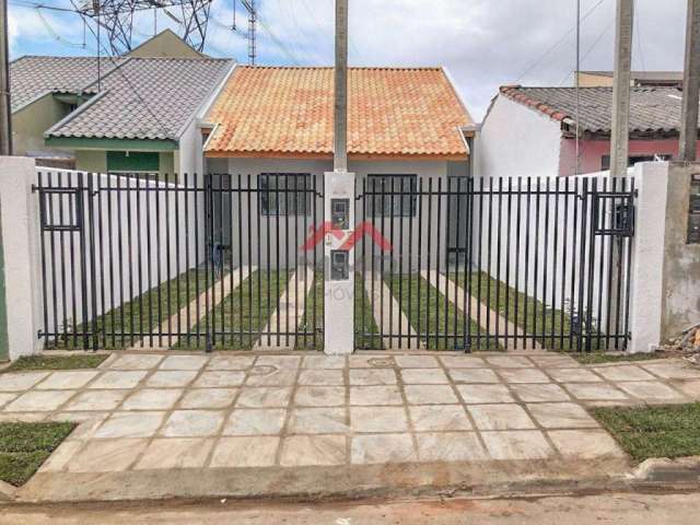 Casa com 2 quartos à venda na Rua Augusto Bertoldi, Campo de Santana, Curitiba, 40 m2 por R$ 200.000