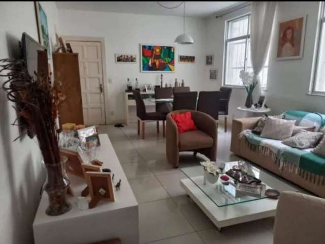 Apartamento com 3 quartos à venda na Avenida Paulo VI, Pituba, Salvador, 120 m2 por R$ 430.000