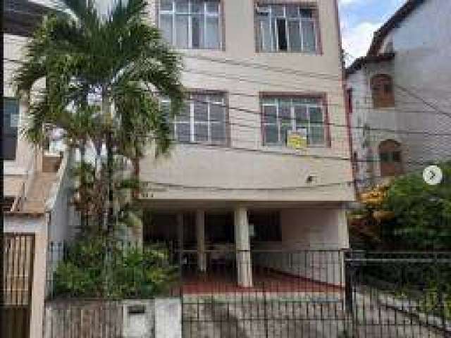 Apartamento com 3 quartos à venda na Rua São Jorge, IAPI, Salvador, 127 m2 por R$ 250.000
