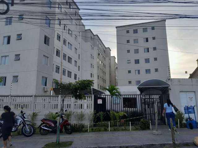 Apartamento com 2 quartos à venda na Rua Estácio de Sá, Campinas de Pirajá, Salvador, 39 m2 por R$ 185.000