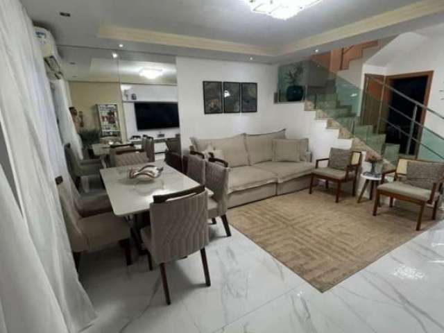 Casa com 3 quartos à venda na Rua Milena Ramone Alencar Ramos, Ipitanga, Lauro de Freitas, 175 m2 por R$ 580.000