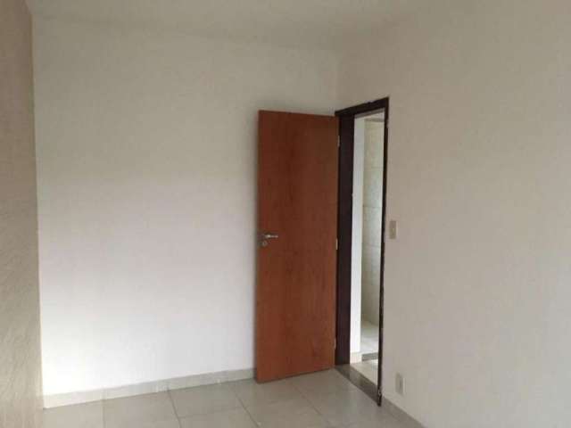 Apartamento com 2 quartos à venda na Rua Colina Azul, Pau da Lima, Salvador, 49 m2 por R$ 110.000