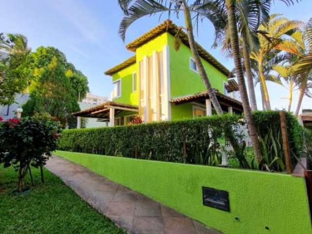 Casa em condomínio fechado com 4 quartos à venda na Rua Nilton Calmon, Centro, Lauro de Freitas, 370 m2 por R$ 720.000