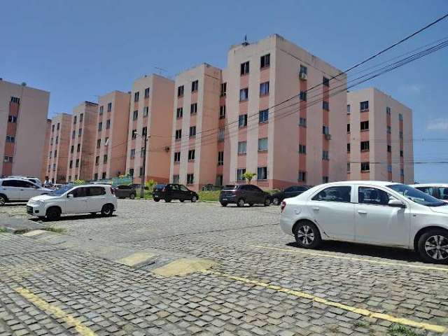 Apartamento com 2 quartos à venda na Avenida Santo Amaro de Ipitanga, Caji, Lauro de Freitas, 48 m2 por R$ 150.000