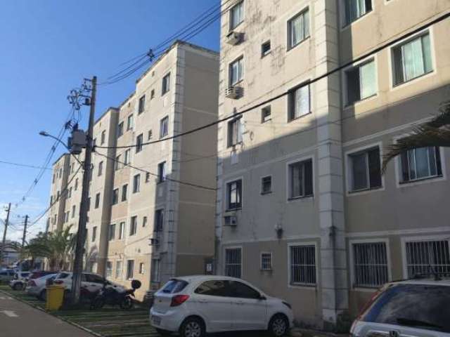 Apartamento com 2 quartos à venda na Rua Maria Quitéria, Itingá, Lauro de Freitas, 45 m2 por R$ 185.000